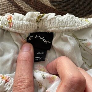 Art Class White Blouse Elegant Design